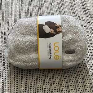 Lolë Fleece Belt Bag in White